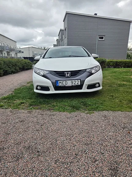 Honda Civic 2012 photo 3