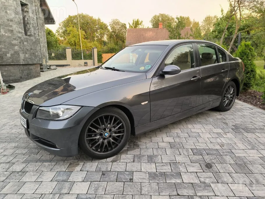 BMW E90 2006 photo 5