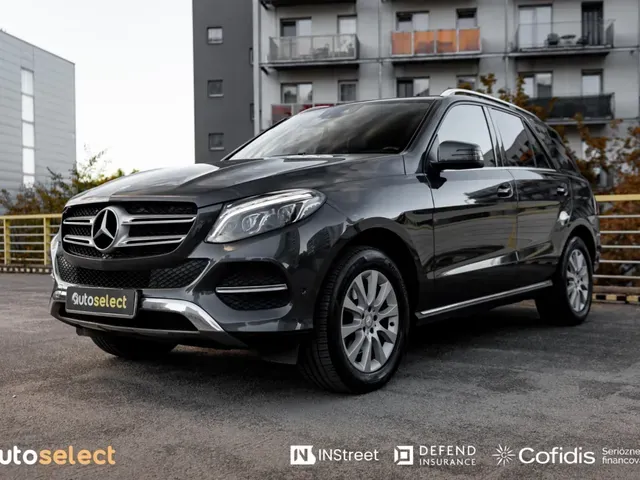 Mercedes-Benz Gle Suv 2015 photo 4