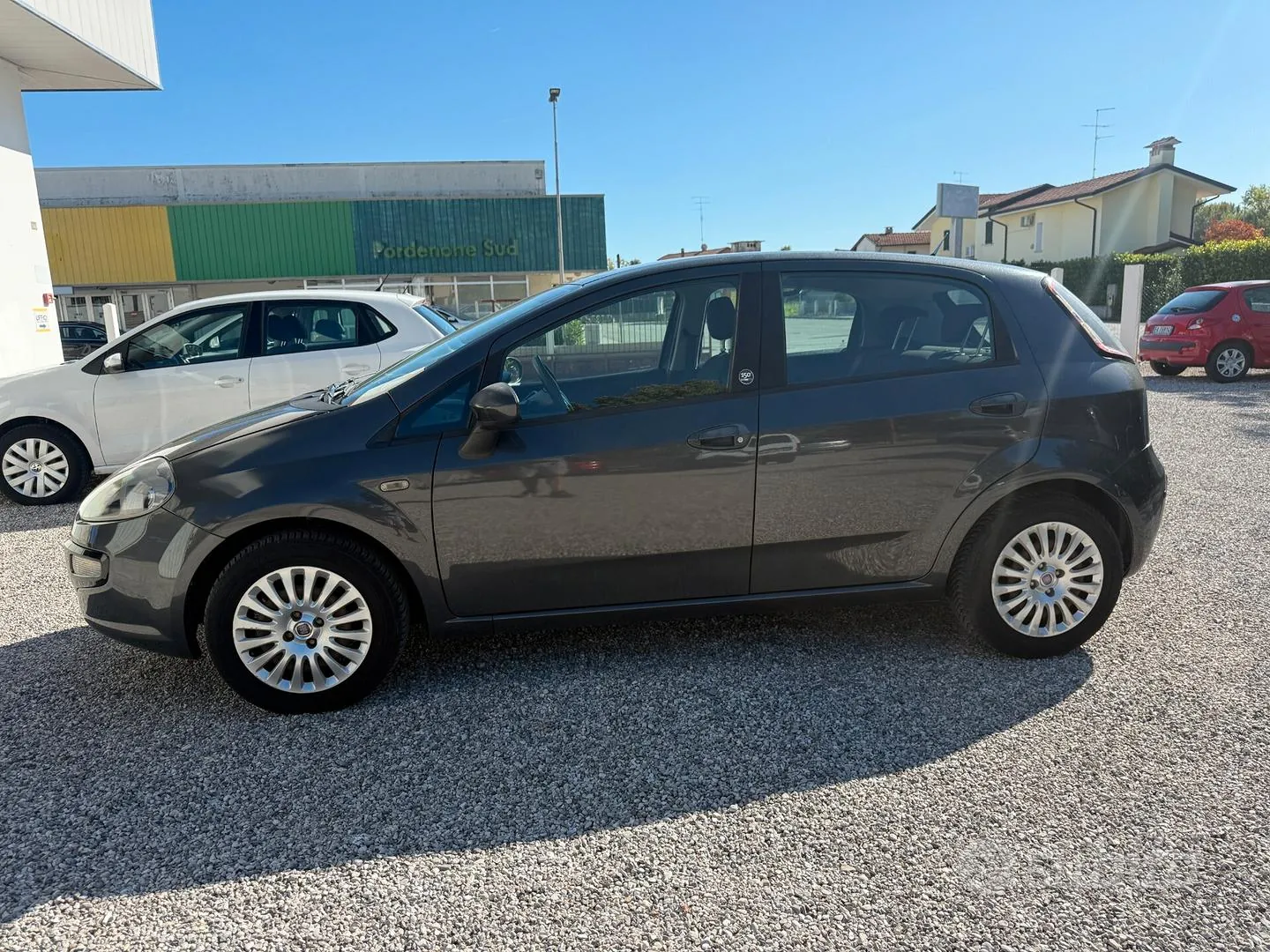 Fiat Punto Evo 2011 photo 4