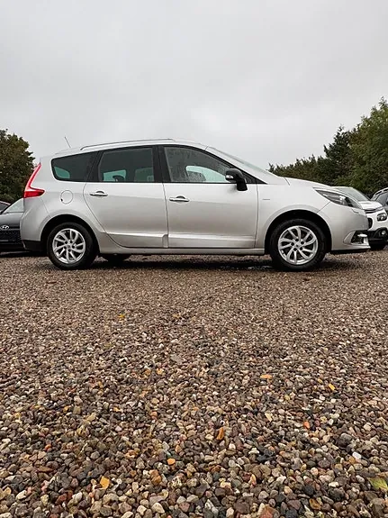 Renault Grand Scenic Iii 2015 photo 4