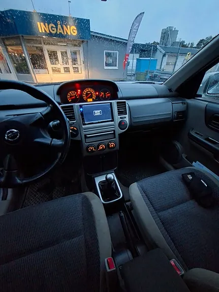 Nissan X-Trail 2006 photo 4
