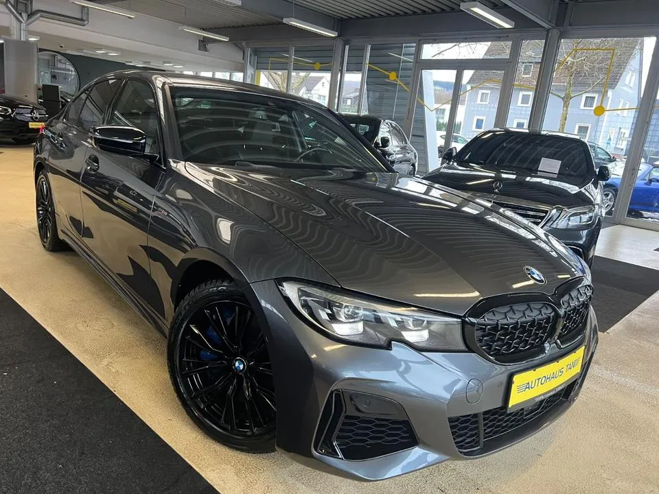 BMW M340I