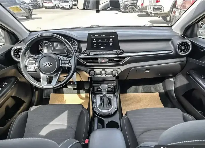 Kia Forte 2021 photo 5