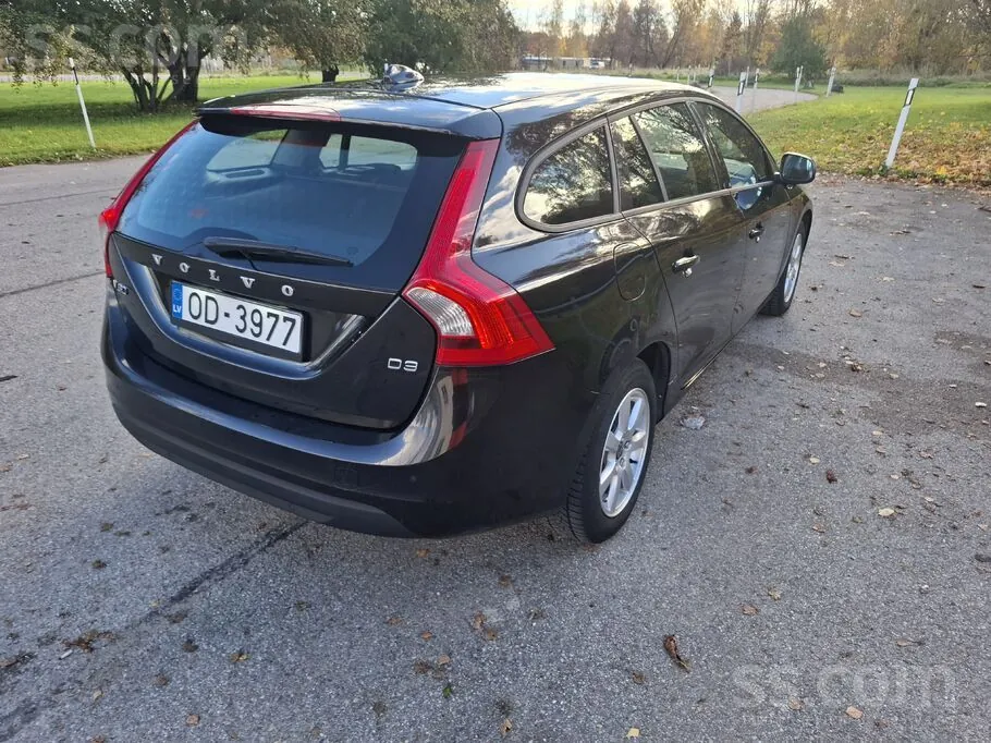 Volvo V60 2011 photo 5
