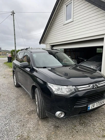 Mitsubishi Outlander 2013 photo 3
