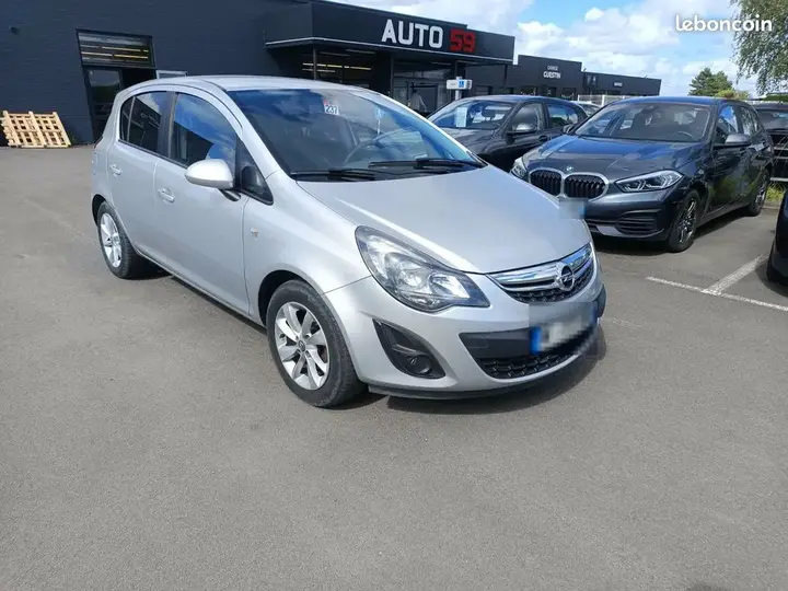 Opel Corsa 2014 photo 2