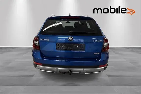 Skoda Octavia Scout 2018 photo 4