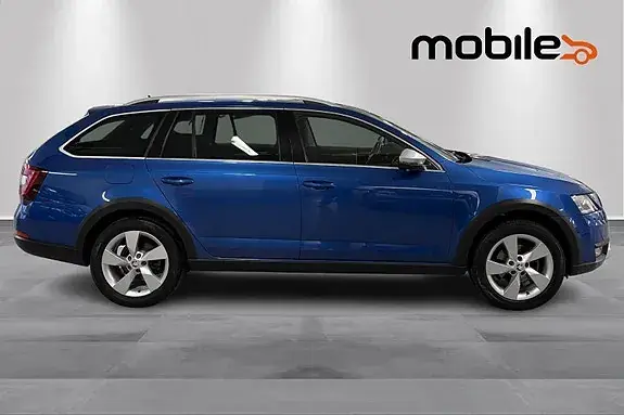 Skoda Octavia Scout 2018 photo 2