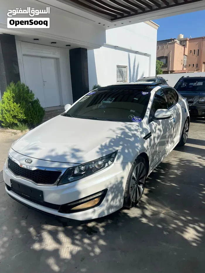 Kia K5 2011 photo 4
