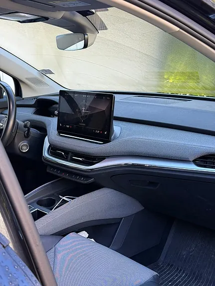 Skoda Enyaq 2023 photo 3