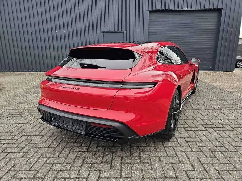 Porsche Taycan 2022 photo 5