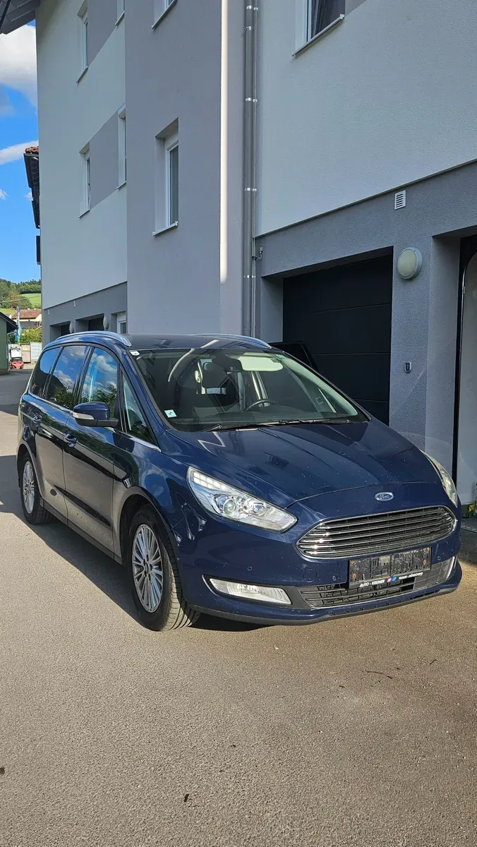 Ford Galaxy 2016 photo 2