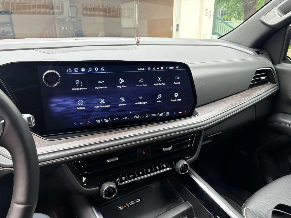 Chevrolet Tahoe 2025 photo 4