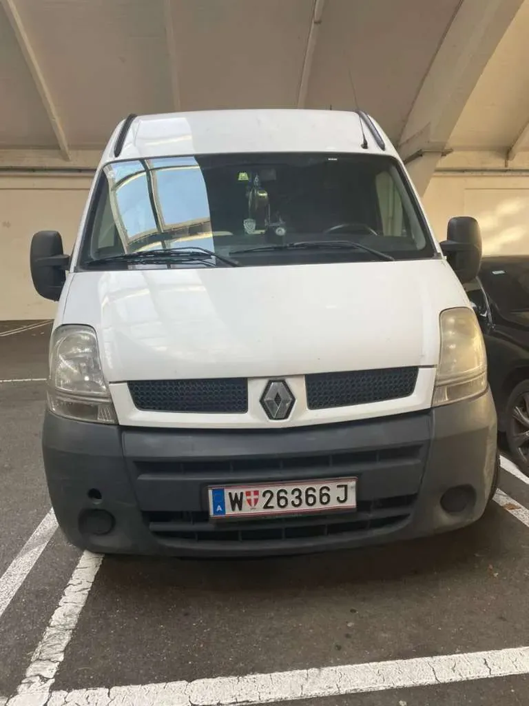 Renault Master 2005 photo 2