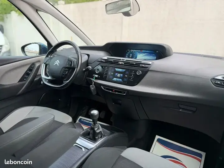 Citroen C4 Picasso 2017 photo 5