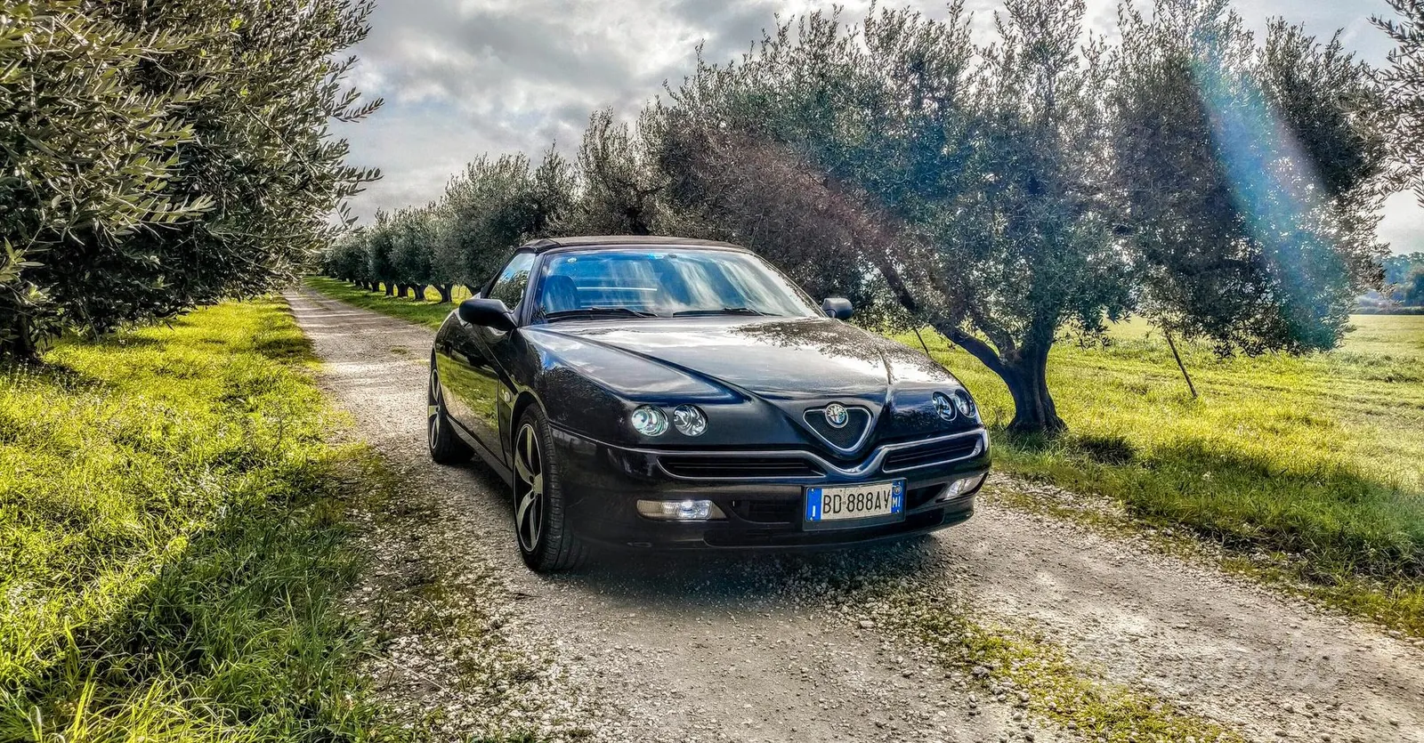 Alfa Romeo Spider 1999 photo 3