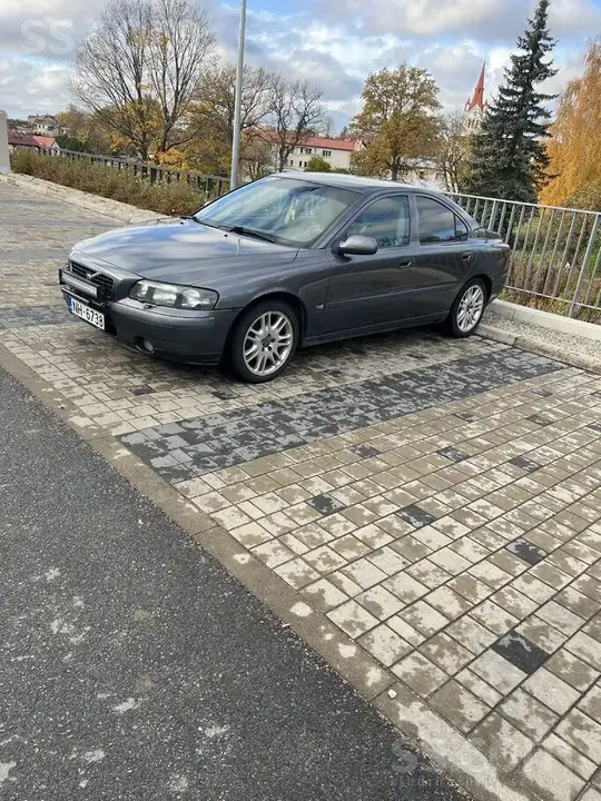 Volvo S60