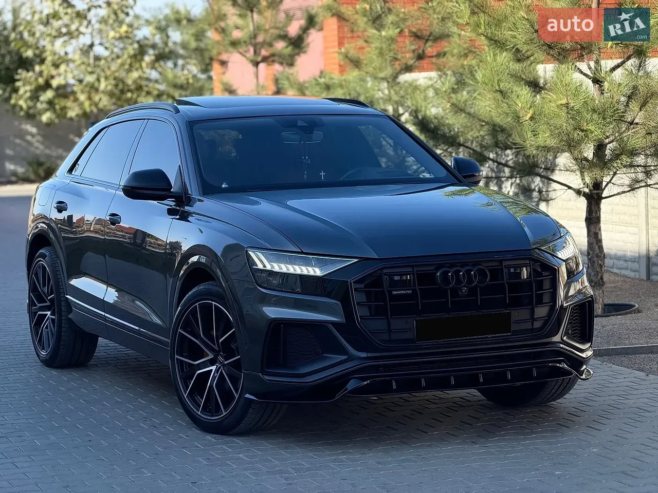 Audi Q8 2018 photo 2