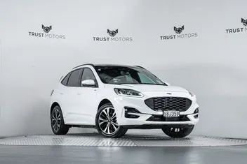 Ford Escape 2022 photo 2