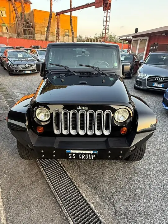 Jeep Wrangler 2010 photo 2