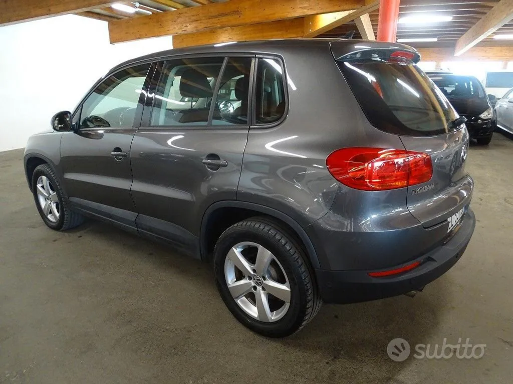 Volkswagen Tiguan 2012 photo 4