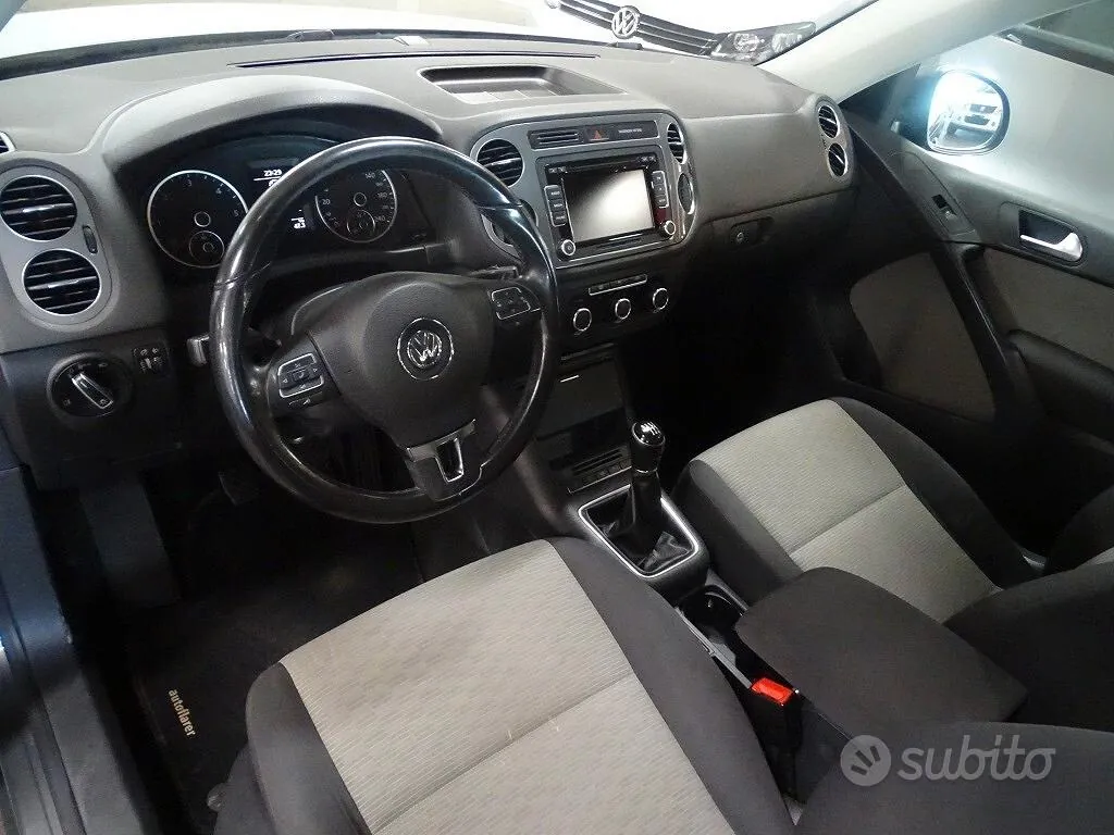 Volkswagen Tiguan 2012 photo 5