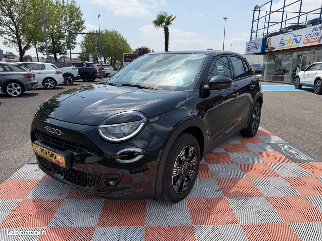 Fiat 600 2025 photo 2
