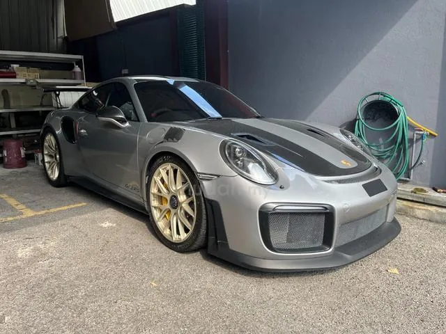 Porsche 911 Gt2 Rs