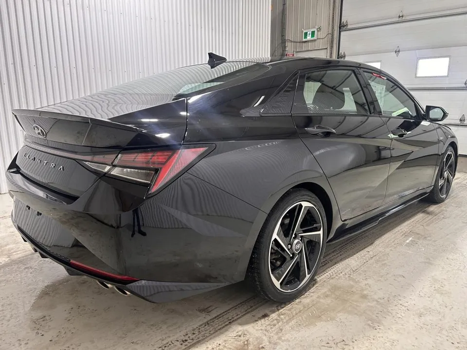 Hyundai Elantra 2023 photo 5