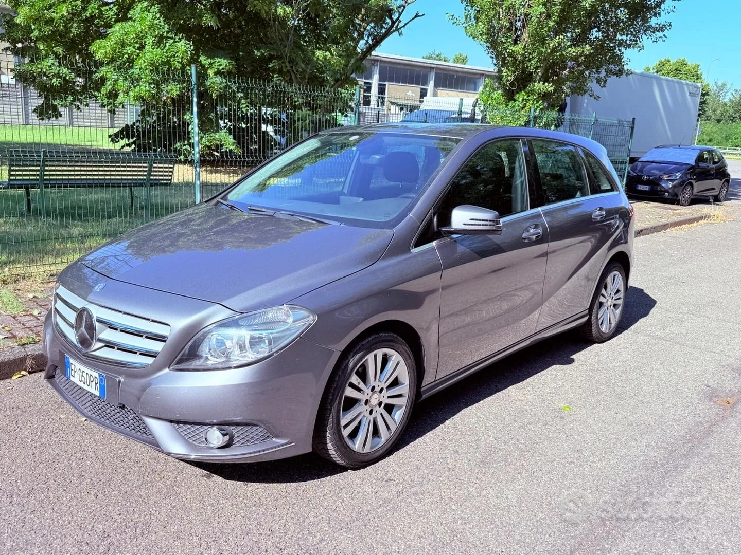 Mercedes-Benz B-Class