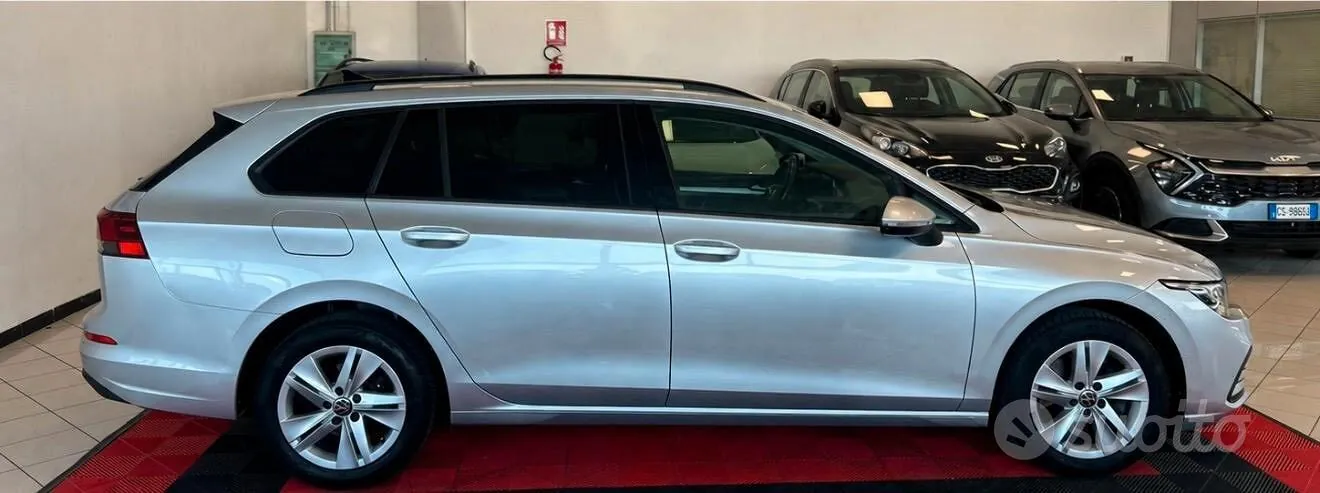 Volkswagen Golf Variant 2022 photo 4