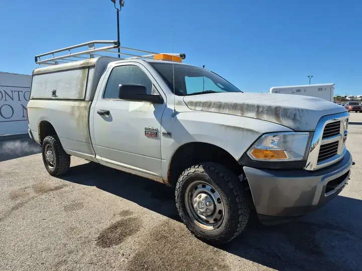 Dodge Ram 2500 2010 photo 3