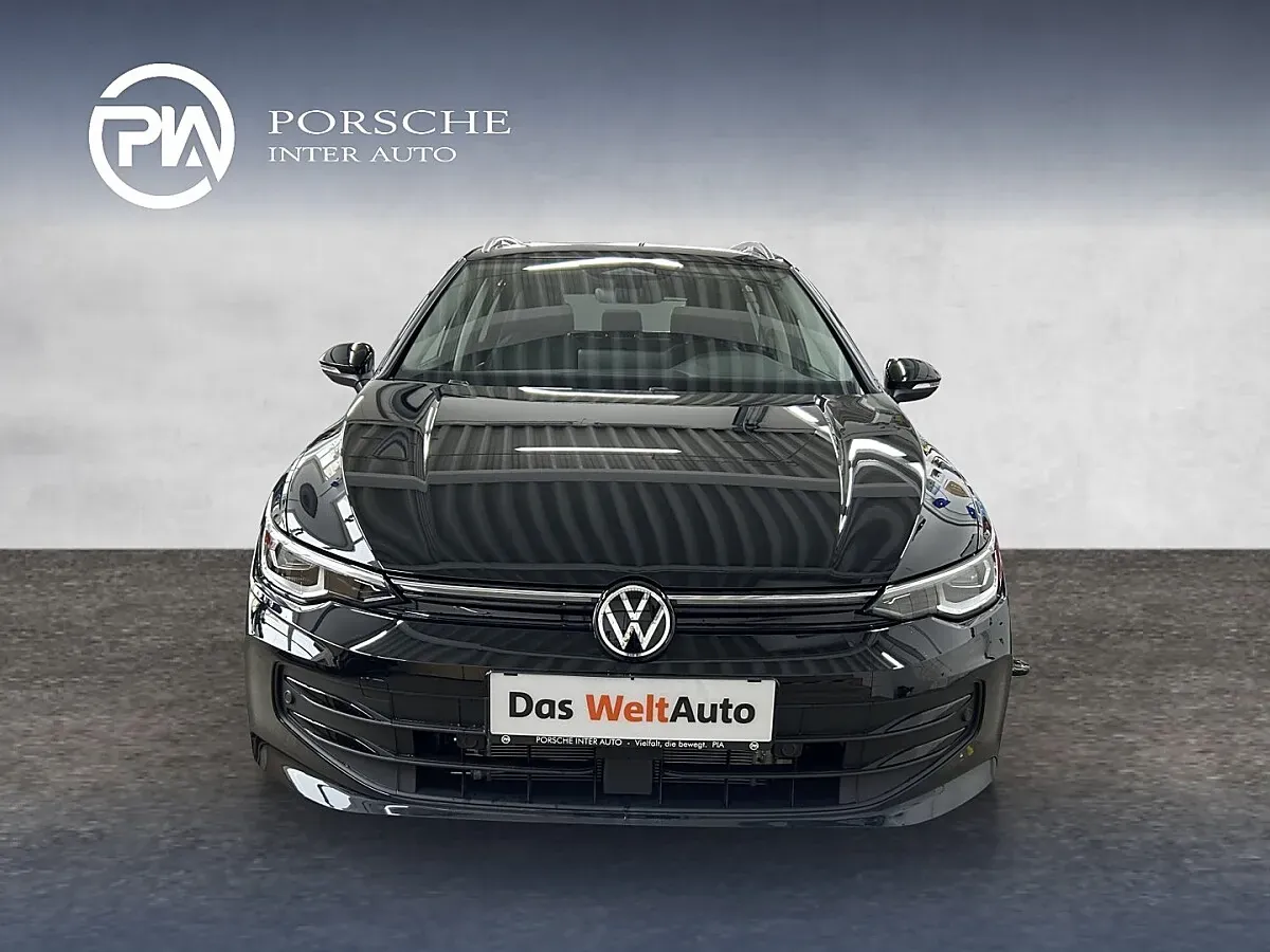 Volkswagen Golf 2026 photo 2