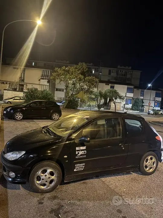 Peugeot 206 2002 photo 2