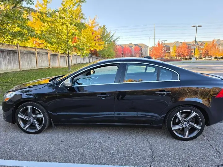 Volvo S60 2013 photo 5