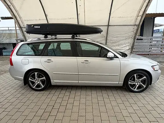 Volvo V50 2012 photo 4