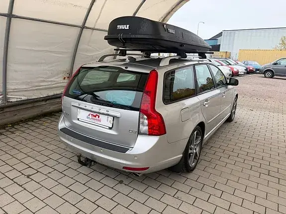 Volvo V50 2012 photo 3