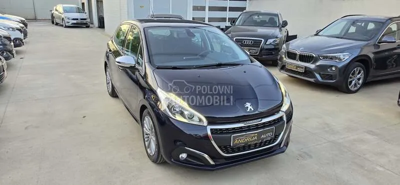 Peugeot 208 2015 photo 4
