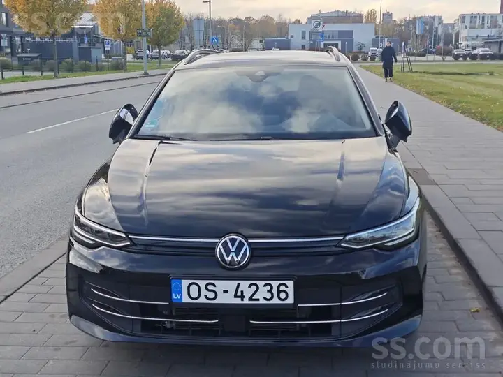 Volkswagen Golf 2024 photo 3