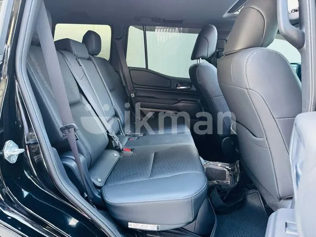 Toyota Land Cruiser Prado 2026 photo 4