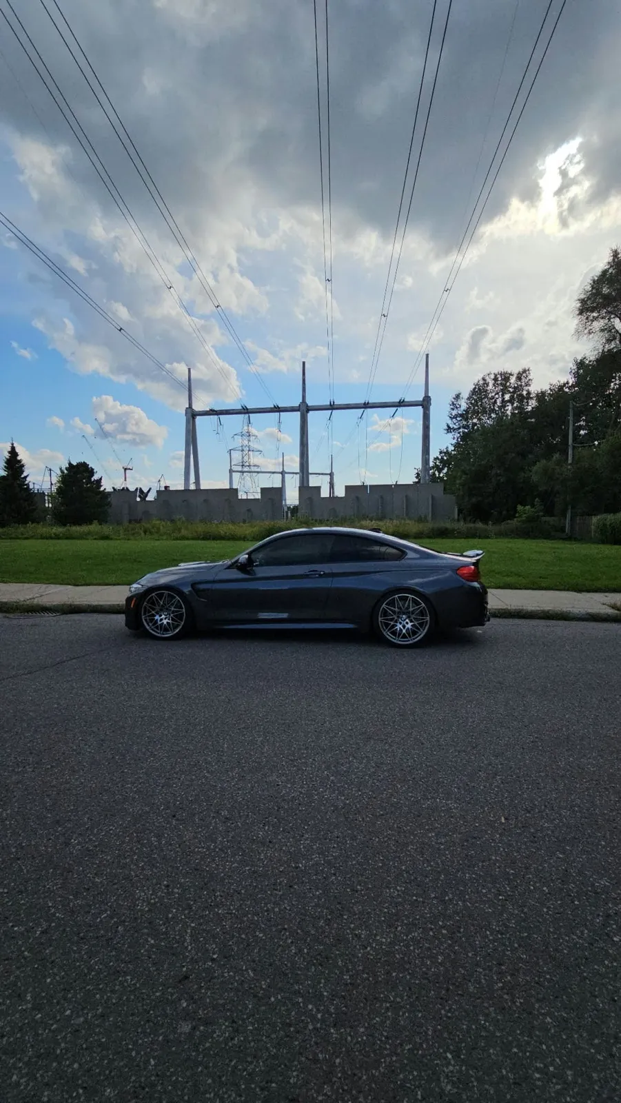 BMW M4 2016 photo 2