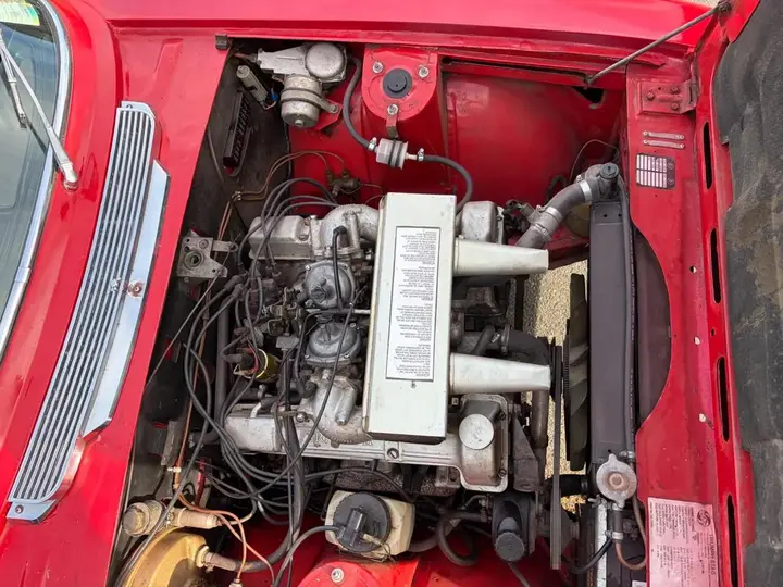 Triumph Stag 1971 photo 3
