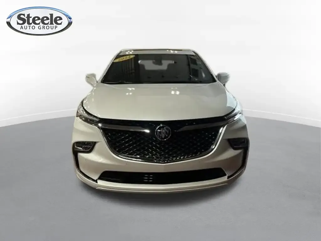 Buick Enclave 2024 photo 2