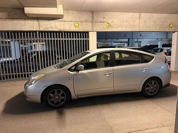 Toyota Prius 2005 photo 4