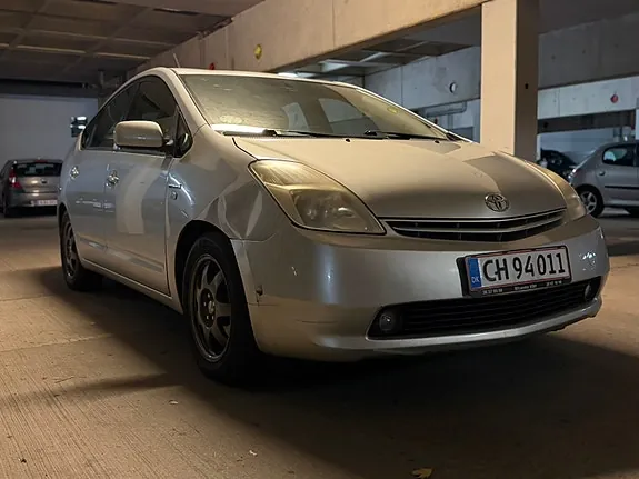 Toyota Prius 2005 photo 3