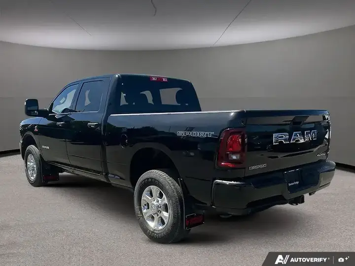 Ram 3500 2026 photo 4