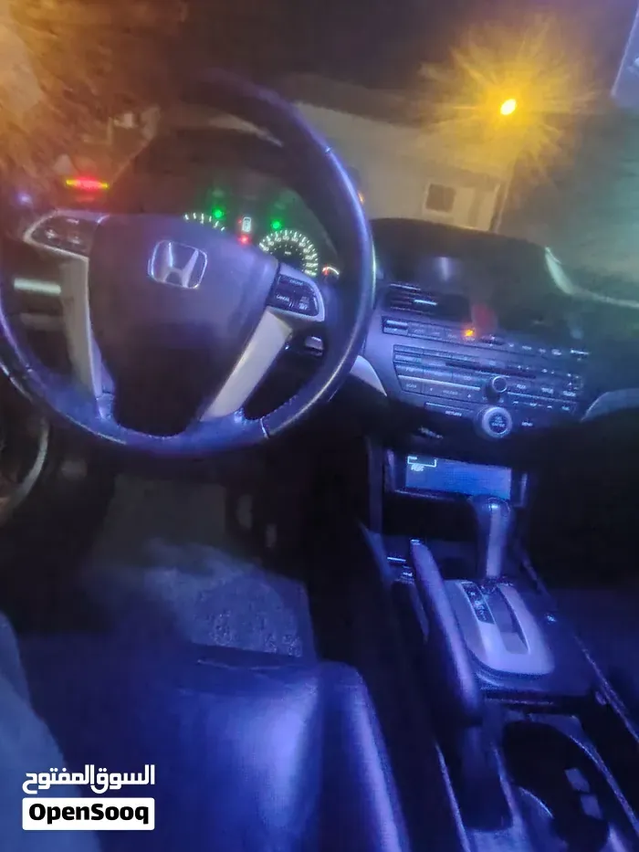 Honda Accord 2010 photo 3