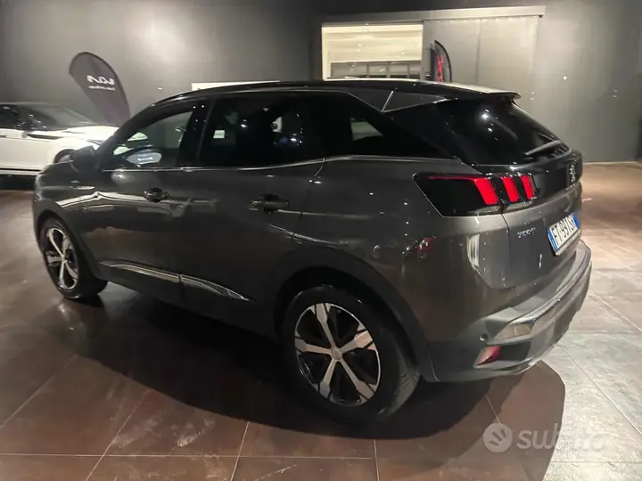 Peugeot 3008 2019 photo 3