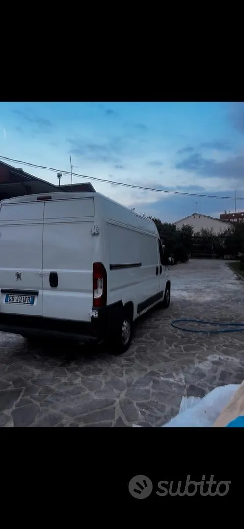 Peugeot Boxer 2020 photo 2